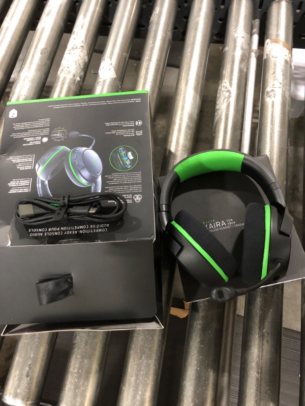 Photo 2 of Razer Kaira Wireless Gaming Headset for Xbox Series X|S, Xbox One: Triforce Titanium 50mm Drivers - Cardioid Mic - Breathable Memory Foam Ear Cushions - EQ Pairing Button - Windows Sonic - Black