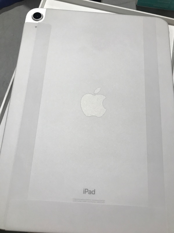 Photo 3 of 10.9-Inch iPad - Latest Model - (10th Generation) with Wi-Fi - 64GB