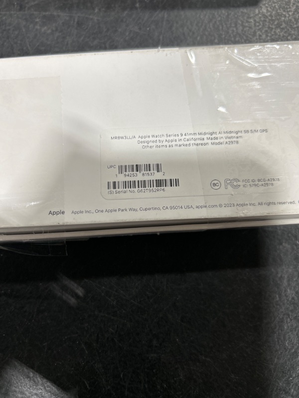 Photo 2 of *** ITEM IS ICLOUD LOCKED CANNOT BE USED SELLING FOR PARTS ONLY***Apple Watch Series 9 GPS Aluminum - Small/Medium Strap, Midnight Sport Band, Midnight Case, 41mm Midnight Aluminum Case with Midnight Sport Band 41mm S/M - fits 130–180mm wrists Without App