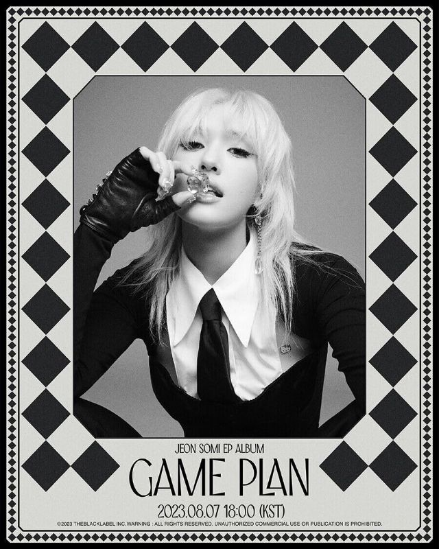 Photo 1 of  JEON SOMI GAME PLAN EP Album (BLACK Ver.) K-POP SEALED