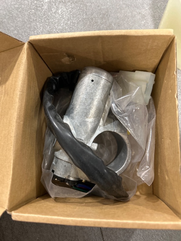 Photo 1 of MOTOKU Ignition Switch Cylinder and Left Right Door Lock Cylinder Kit w/Keys for Nissan D21 1987-1994 Pathfinder 1987-1995