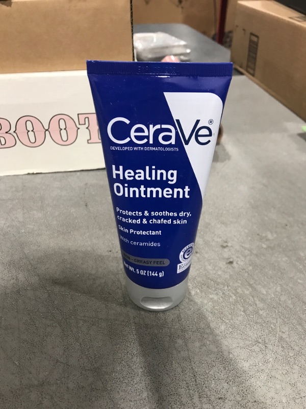 Photo 2 of CeraVe Healing ointment | 3 ounce | cracked skin repair skin protectant with petrolatum ceramides | lanolin & fragrance free, 3 Ounce 3 Ounce (Pack of 1)