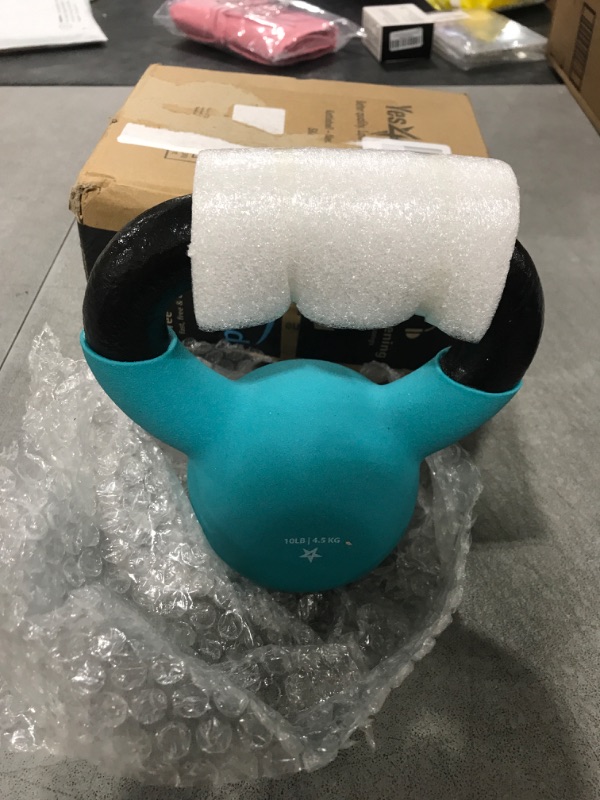 Photo 1 of 10lb Kettlebell 