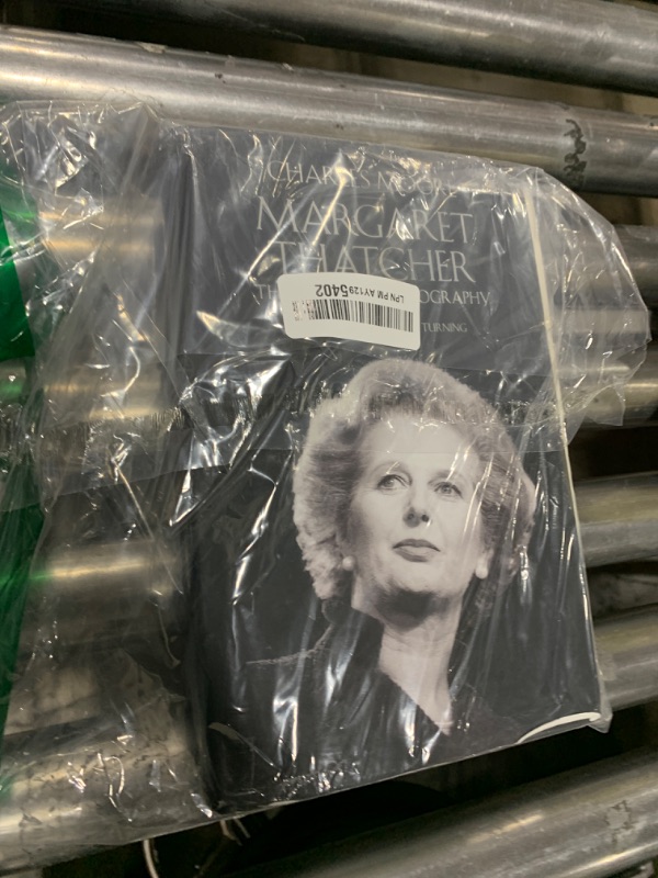 Photo 2 of Margaret Thatcher (Volume 1): The Authorized Biography Volume One Not For Turning Hardcover – International Edition, May 7, 2013
