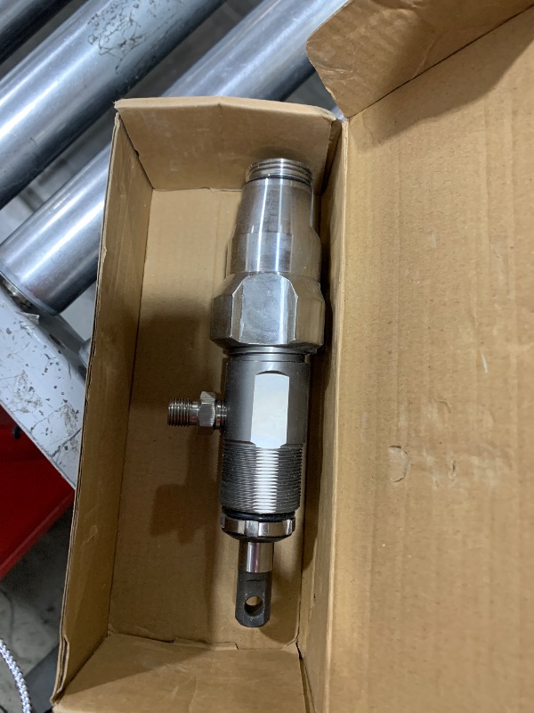 Photo 1 of SZSXHX 246428 Airless Spray Pump for Graco Ultra Max II 390 395 490 495 595 LineLazer 3400 Sprayers Aftermarket