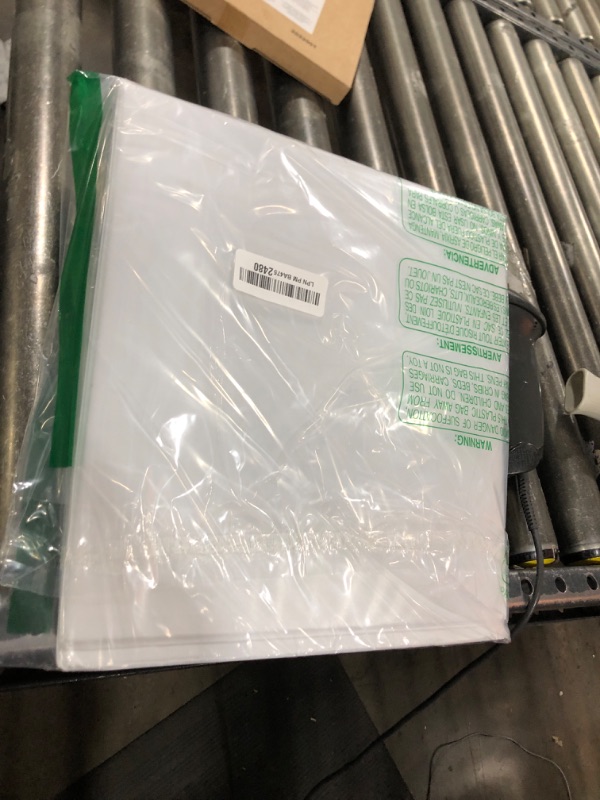 Photo 2 of Avery Heavy-Duty View 3 Ring Binder, 3" One Touch EZD Rings, 1 White Binder (79193) 3" 1 Pack Binder