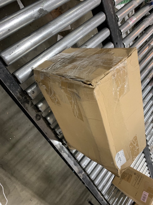 Photo 1 of Eccliy 6 Pack Poly Wicker Bread Basket Imitation Rattan Woven Tabletop Food Serving Basket for Vegetables Restaurant Hotel Home Display(15.7 Inch)