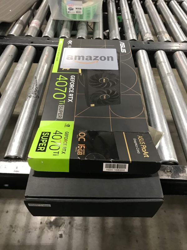 Photo 1 of ASUS ProArt GeForce RTX™ 4070 Ti Super OC Edition Graphics Card (PCIe 4.0, 16GB GDDR6X, DLSS 3, HDMI 2.1a, DisplayPort 1.4a)