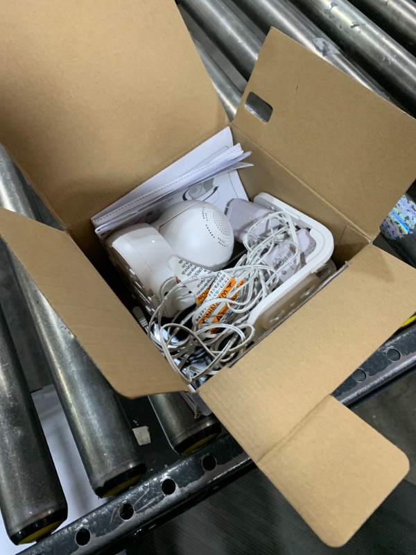 Photo 1 of VTech VM924 5" Screen Remote Pan-Tilt-Zoom Baby Monitor with Camera&Audio,Up to 31Hrs Battery for Audio&17Hrs Video Streaming, Long Range Up to 1000ft,Night Vision,Soothing Sound,Temperature Sensor