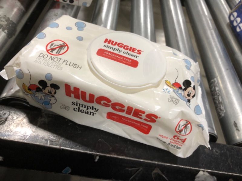 Photo 1 of Huggies Simply Clean Fragrance-Free Baby Wipes, Unscented Diaper Wipes, 1 Flip-Top Pack (64 Wipes Total)