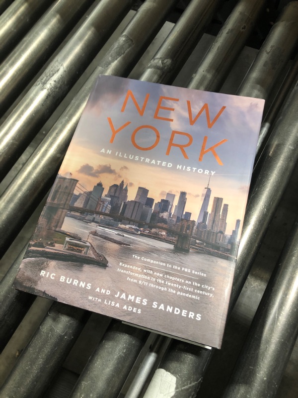 Photo 2 of New York: An Illustrated History (Revised and Expanded) Hardcover – Illustrated, November 23, 2021
