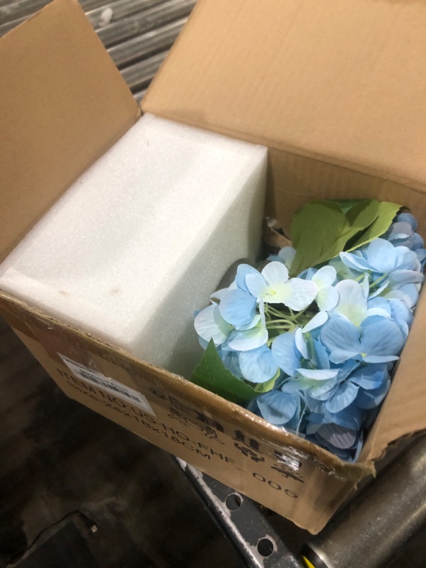 Photo 2 of Hollyone Hydrangea Artificial Flowers with Vase Blue Silk Fake Flowers Arrangements in Glass Vase with Faux Water Faux Floral Bulk Bouquet for Home Decor Bathroom Table Centerpiece Shelf Decorations