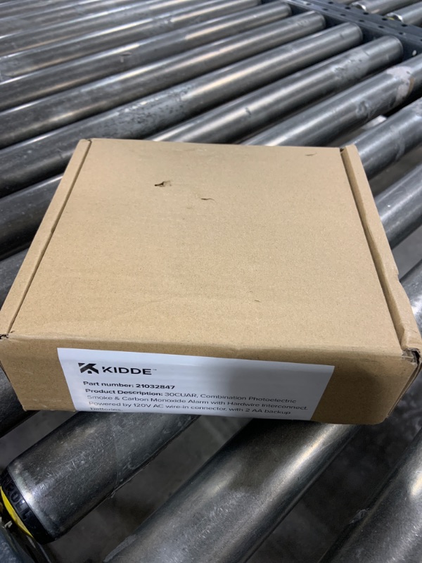 Photo 1 of Kidde Hardwired Smoke & Carbon Monoxide Detector, AA Battery Backup Smoke Alarm, Interconnectable, LED Warning Light Indicators, Meets New UL Standard