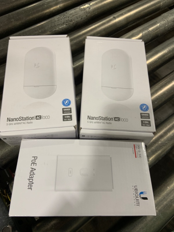 Photo 3 of Wireless Bridge Ubiquiti LOCO5AC PRE-CONFIGURED, Bundle of 2 Ubiquiti Nanostation LOCO 5AC, Point to Point Outdoor WiFi Bridge, Plugh and Play, 5GHz, 450+Mbps, 10+km Link Range, Network Bridge