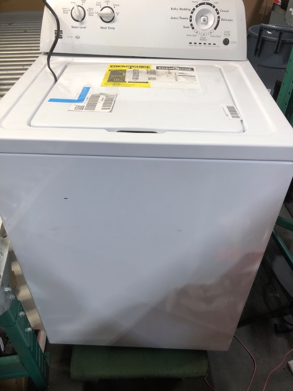 Photo 2 of ***TRUCK/TRAILER PICKUP ONLY - SCRATCHED AND DENTED - MISSING PARTS - UNTESTED - SEE COMMENTS***
Kenmore Top-Load Washer with Dual Action Agitator, Stainless Steel Top Loader Laundry Washing Machine, 3.5 cu. ft. Capacity White (truck or trailer pickup)