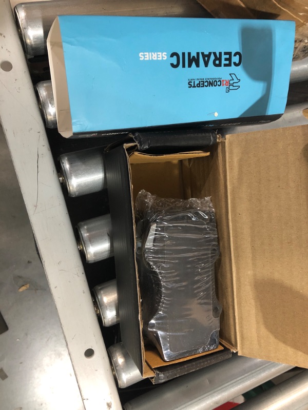 Photo 5 of ** MISSING PARTS, ONLY 3 DISC ROTORS, OTHER PARTS MISSING**PARTIAL SET**R1 Concepts Front Rear Brakes and Rotors Kit |Front Rear Brake Pads| Brake Rotors and Pads| Ceramic Brake Pads and Rotors |Hardware Kit|fits 2003-2009 Toyota 4Runner, 2007-2009 Toyota