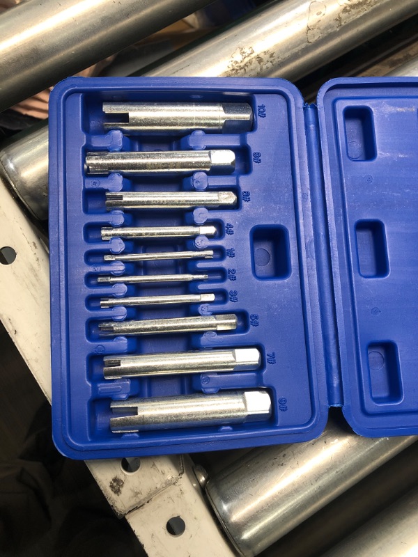 Photo 1 of ** USED AND DIRTY** 10 Pcs Tap Extractor Set Broken Head Screw Remover Steel Screw Remover Tool 3 Types