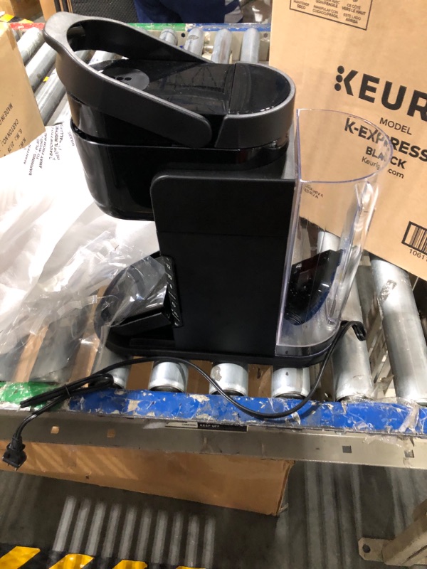 Photo 2 of 
Roll over image to zoom in







Keurig K-Express Single Serve K-Cup Pod Coffee Maker, With A Removable Reservoir And Strong Button Function