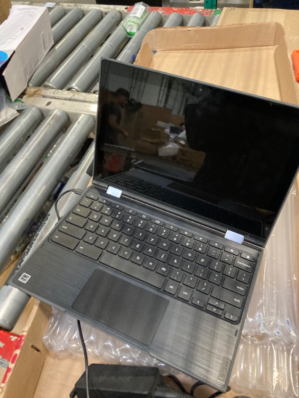 Photo 4 of ***DOES NOT TURN ON, SOLD FOR PARTS, NO RETURNS***
Lenovo Flex 3 Chromebook 2-in-1 11.6" HD (1366 x 768) Touchscreen Laptop (4-Core MediaTek MT8173C, 4GB RAM, 128GB (64GB eMMC+64GB SD Card)) flip-and-fold, Type-C, Webcam, Chrome OS