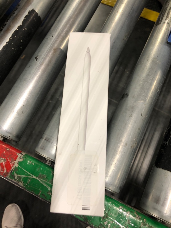 Photo 1 of Apple Pencil (1st Generation): Pixel-Perfect Precision and Industry-Leading Low Latency