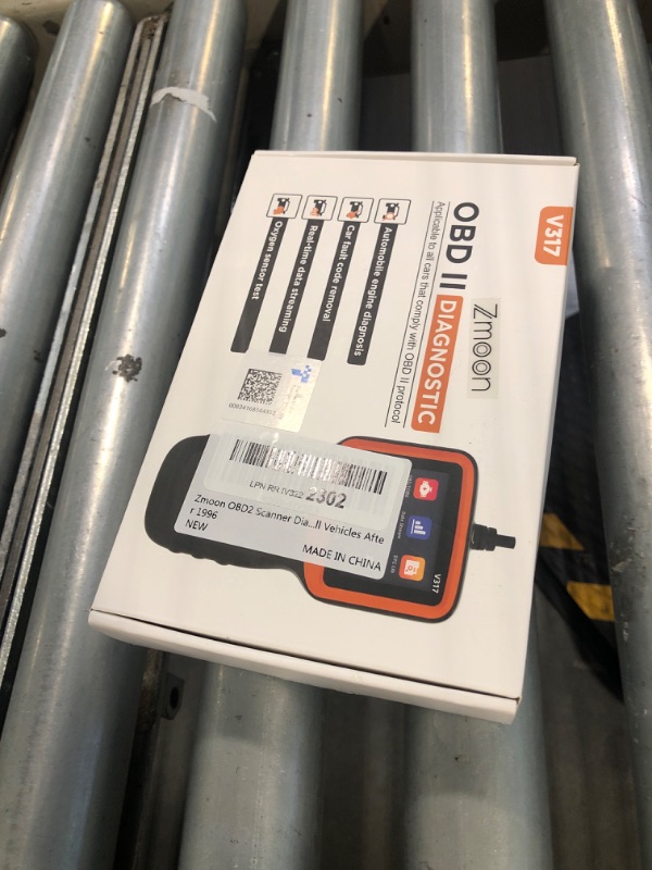 Photo 1 of Zmoon OBD2 Scanner Diagnostic Tool, Vehicle Check Engine Code Readers with Reset & I/M Readiness & More, Car OBDII/EOBD Diagnostic Scan Tool for All Vehicles After 1996