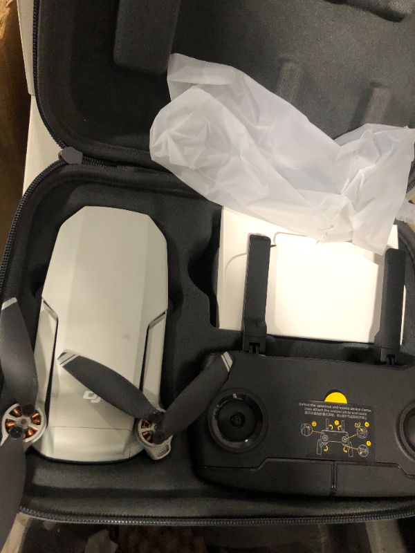 Photo 1 of ***DOESN'T CHARGE/PARTS ONLY***DJI Mavic Mini Fly More Combo
