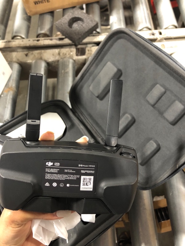 Photo 1 of ***DOESN'T CHARGE/PARTS ONLY***DJI Mavic Mini Fly More Combo
