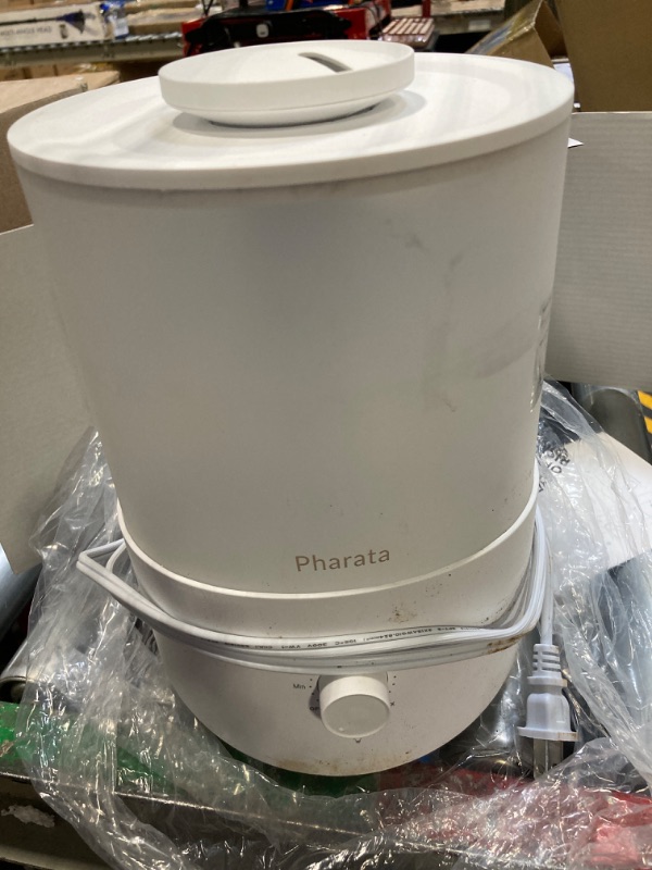 Photo 3 of  *** USED AND DIRTY *** Pharata® Humidifiers for Bedroom Large Room, 2.5L Cool Mist Humidifier with Essential Oil Diffuser, Top Fill Humidifier for Baby, Home, Plant, Ultrasonic Humidification for whole house, Auto Shut-Off, (White)