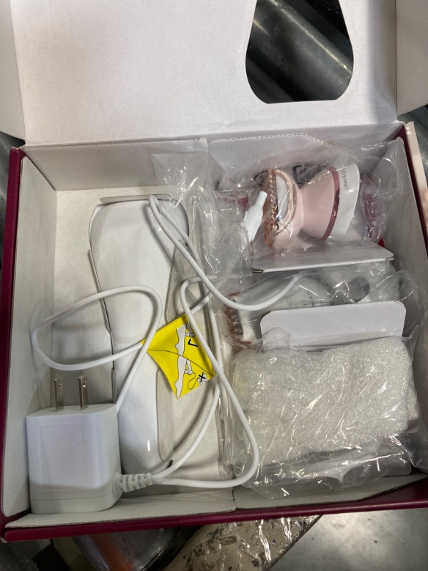 Photo 2 of ***USED****Philips Epilator Series 8000, Wet & Dry, 3-in-1 with Shaver & Trimmer Attachments for Women, 8 Accessories Included, BRE720/14 Series 8000 + 8 Accessories