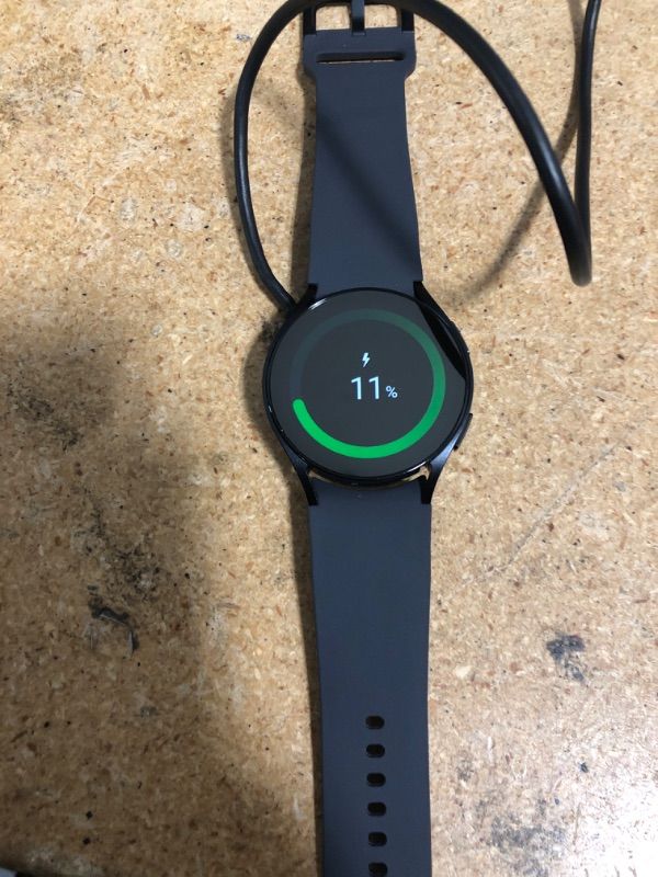 Photo 3 of ***needs to be factory reset*** SAMSUNG Galaxy Watch 6 40mm Bluetooth Smartwatch, Fitness Tracker, Personalized HR Zones, Advanced Sleep Coaching, Heart Monitor, BIA Sensor, Health Wellness Insights, Big Screen, US Version, Graphite