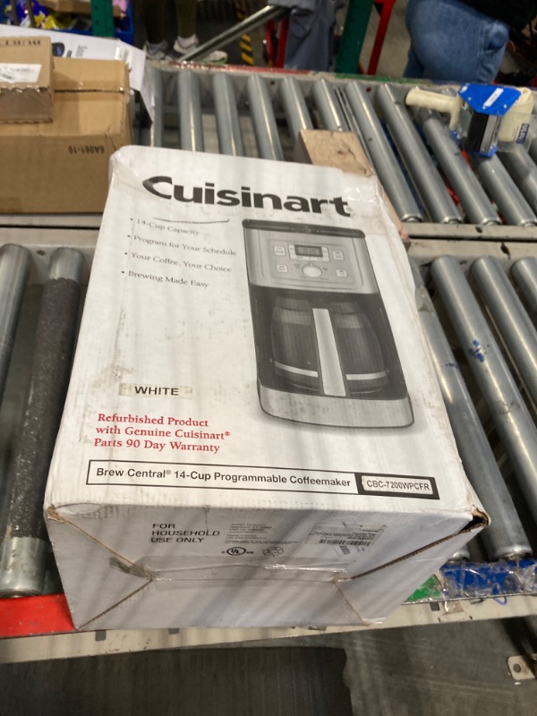 Photo 1 of Cuisinart DCC-3200 Perfectemp 14-cup Coffeemaker Appl Programmable