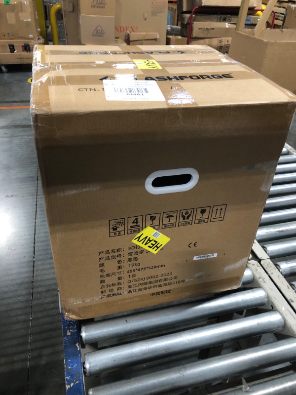 Photo 1 of FLASHFORGE Adventurer 5M Pro 3D Printer with 1 Click Auto Printing System, 600mm/s High-Speed, Quick Detachable 280°C Nozzle, Core XY All-Metal Structure, Multi-Functional 220x220x220mm 3D Printer