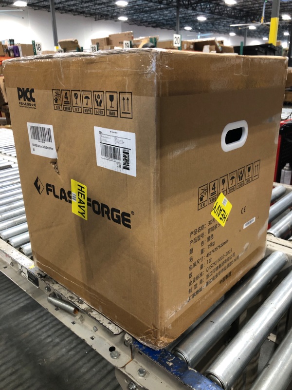 Photo 1 of FLASHFORGE Adventurer 5M Pro 3D Printer with 1 Click Auto Printing System, 600mm/s High-Speed, Quick Detachable 280°C Nozzle, Core XY All-Metal Structure, Multi-Functional 220x220x220mm 3D Printer