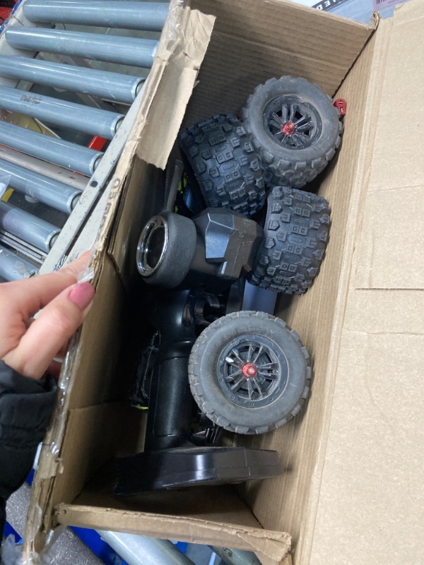 Photo 2 of ***VERY USED// NO RETURN***
VOD VISUAL Brushless Fast RC Cars for Adults,Max 45mph Electric Off-Road RC Truck, High Speed RC Car 4WD Remote Control Car with 2PCS 3S Batteries for Adult,Fast RC Truggy with 2 Tyres for Snow Sand