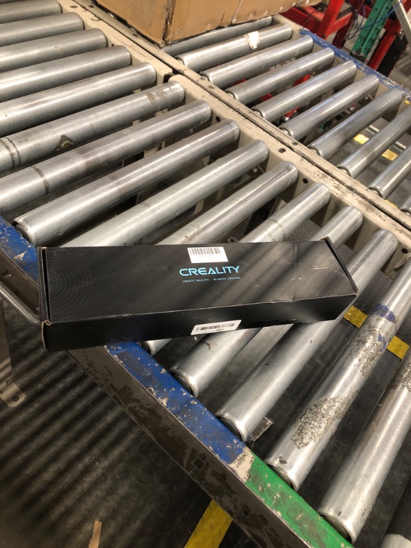 Photo 1 of Creality Filament Vacuum Storage Kit, Premium Cleaning Drying Sealed 8 Storage Bags with Automatic Pump/Desiccants, 3D Filament Dryer for 3D Printer Filament(15.75x15.75 inch for 1kg Spool)