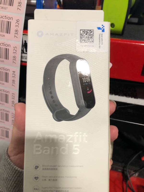 Photo 2 of **USED**Amazfit Band 7 Fitness & Activity Tracker, Step Monitoring, Heart Rate & SpO2 Monitoring, Virtual Pacer, 18-Day Battery, Sleep Quality Analysis, Alexa Built-In, Water Resistant, (Black)