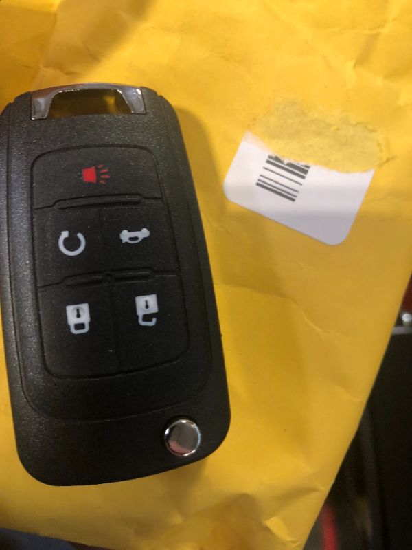 Photo 3 of ***USED***Flip Key Fob Replacement Fits for Chevy Equinox Camaro 2010 2011 2012 2013 2014 2015 2016 2017 2018 2019 Cruze Malibu Impala Sonic GMC Terrain Buick Lacrosse Regal Verano Encore Keyless Entry Remote