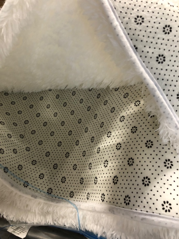 Photo 1 of ***AS IS / NO RETURNS*** - LARGE PATTERNED WHITE RUG - UNKNOWN DIMENSIONS 