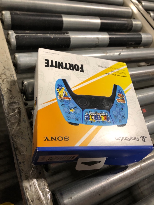 Photo 1 of PlayStation DualSense® wireless controller – Fortnite® Limited Edition