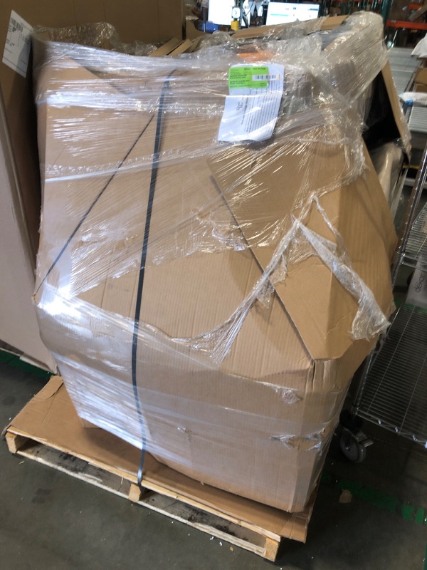 Photo 1 of 1 LOVESEAT / 1 SOFA  - Roundhill Furniture San Marino 2-Tone Fabric Loveseat Love Seats, Chocolate / Roundhill Furniture San Marino Sofas, Chocolate (2 COUCHES) ***TRUCK NEEDED***
