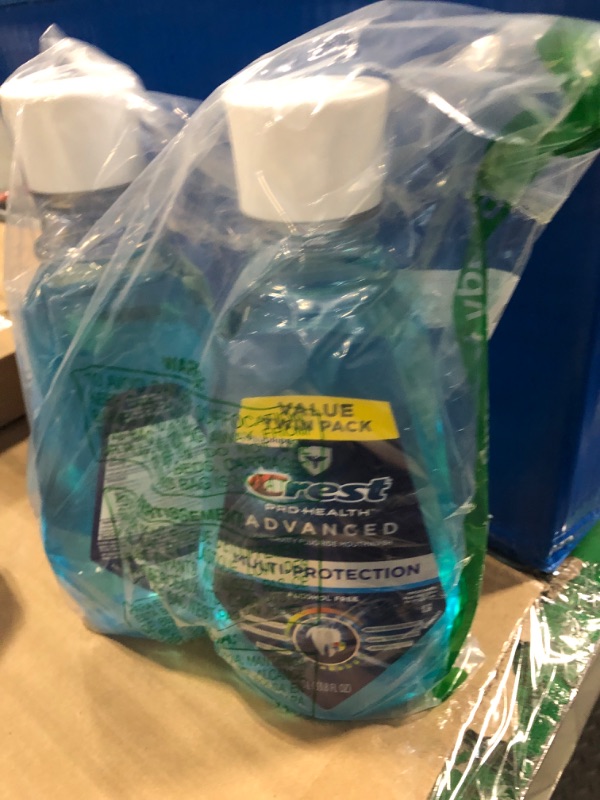 Photo 1 of Crest Pro-Health Advanced Mouthwash, Alcohol Free, Multi-Protection, Fresh Mint, 1 L (33.8 fl oz), Pack of 2, Crest Mouthwash, Mouthwash Alcohol Free, Flouride Mouthwash