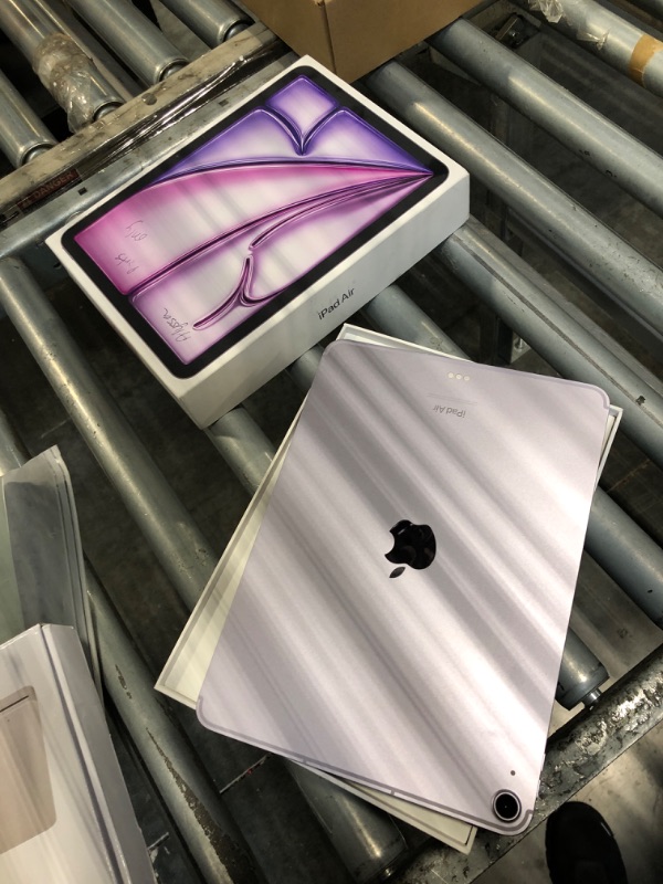 Photo 4 of ***CAN'T SCROLL DOWN - NO CHARGER - NO REFUNDS*** Apple iPad Air 11-inch (M2): Built for Apple Intelligence, Liquid Retina Display, 128GB, 12MP Front/Back Camera, Wi-Fi 6E + 5G Cellular, Touch ID, All-Day Battery Life — Purple