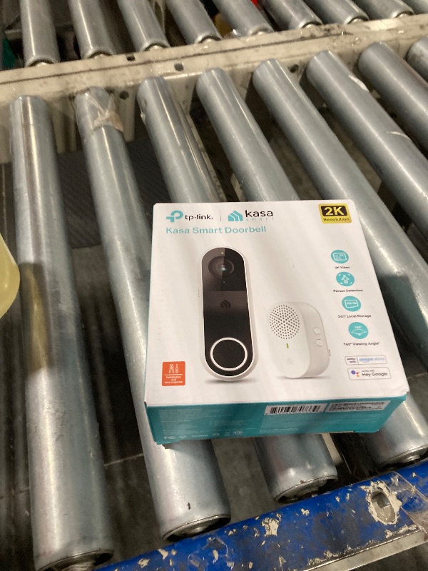 Photo 1 of TP-Link KC420WS Kasa Cam Outdoor 4MP Wi-Fi Security Camera with KD110 Kasa Smart Doorbell