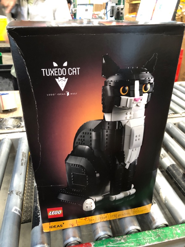 Photo 2 of LEGO Ideas Tuxedo Cat, Home Décor, Cat Gift Idea for Animal-Lovers, Cat Lover Gifts, Collectible Model, Creative Activity, Building Set for Adults, 21349