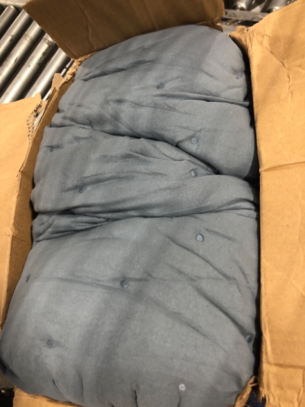 Photo 3 of 118x106 inch Blue/Grey comforter