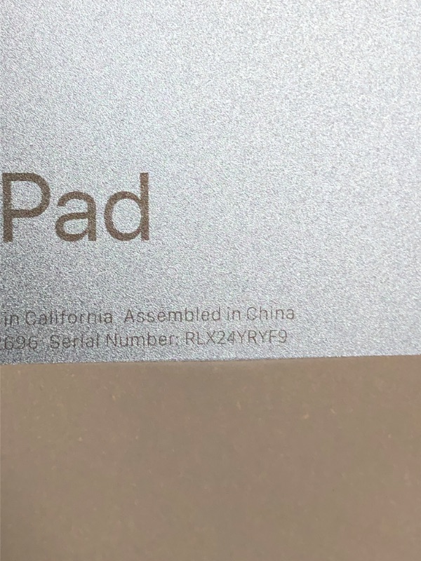 Photo 4 of ***brand new, open for check screen cracked or not. Device is on now*** Apple iPad (10th Generation): with A14 Bionic chip