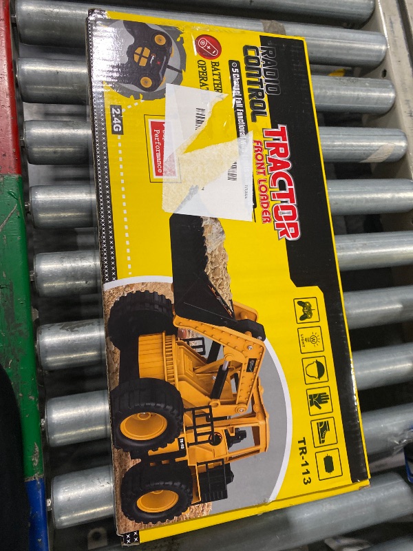 Photo 1 of Top Race TR-113 5 Channel Full Functional Remote Control Tractor Toy Front Loader - 14 x 6 x 8 inch Electric RC Remote Control Construction Toy Tractors with Lights and Sounds