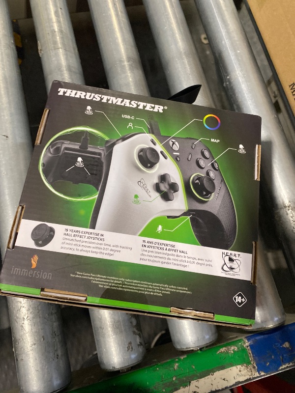 Photo 1 of THRUSTMASTER HEART Controller, Hall Effect Gamepad with H.E.A.R.T. Anti-drift Technology (Xbox Series X|S & PC)