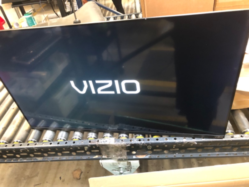 Photo 2 of VIZIO 40-inch Full HD 1080p Smart TV with DTS Virtual: X, Alexa Compatibility, Chromecast Built-in, Bluetooth Headphone Capable, (VFD40M-08 New)