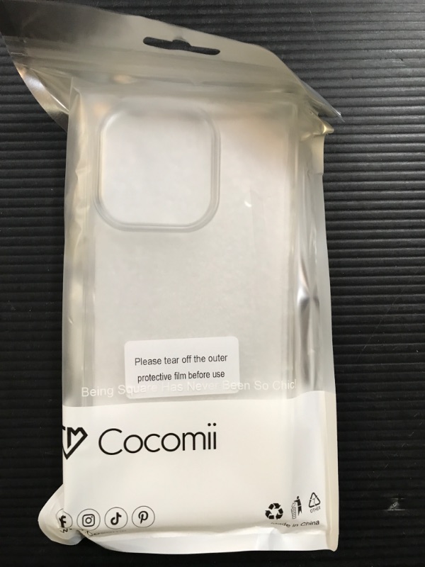 Photo 2 of Cocomii - Rectangle Case Compatible with iPhone 15 Pro - Clear Protective Phone Case for Women, Rectangle Edges Showcases Original Beauty Anti-Yellow Shockproof with Scratch Resistant - Crystal Clear